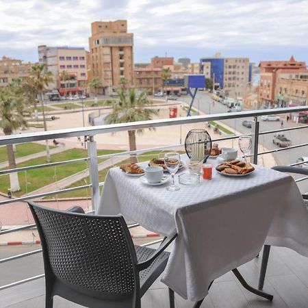 Calypso Hotel Aïn El Turk Buitenkant foto