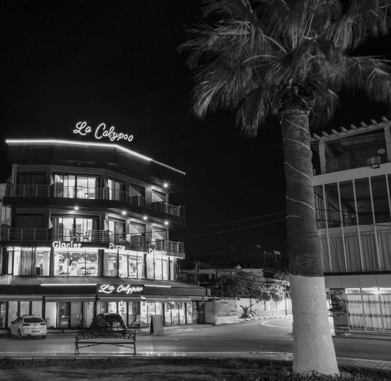 Calypso Hotel Aïn El Turk Buitenkant foto